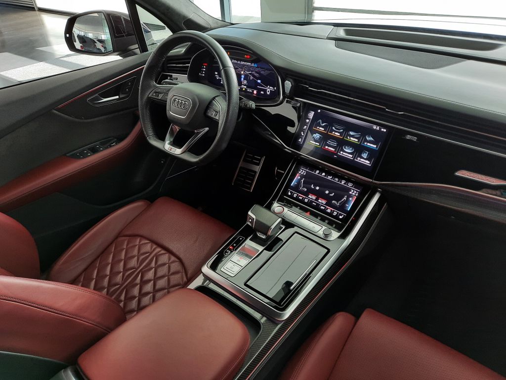 Audi SQ7 4.0 TDI quattro (320kW/435k) Tiptonic, 7míst