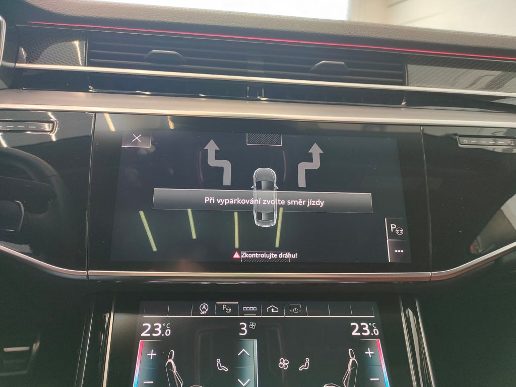 Audi S8 4.0 TFSI quattro (420kW/572k) Tiptronic