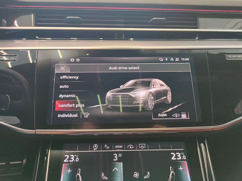 Audi S8 4.0 TFSI quattro (420kW/572k) Tiptronic