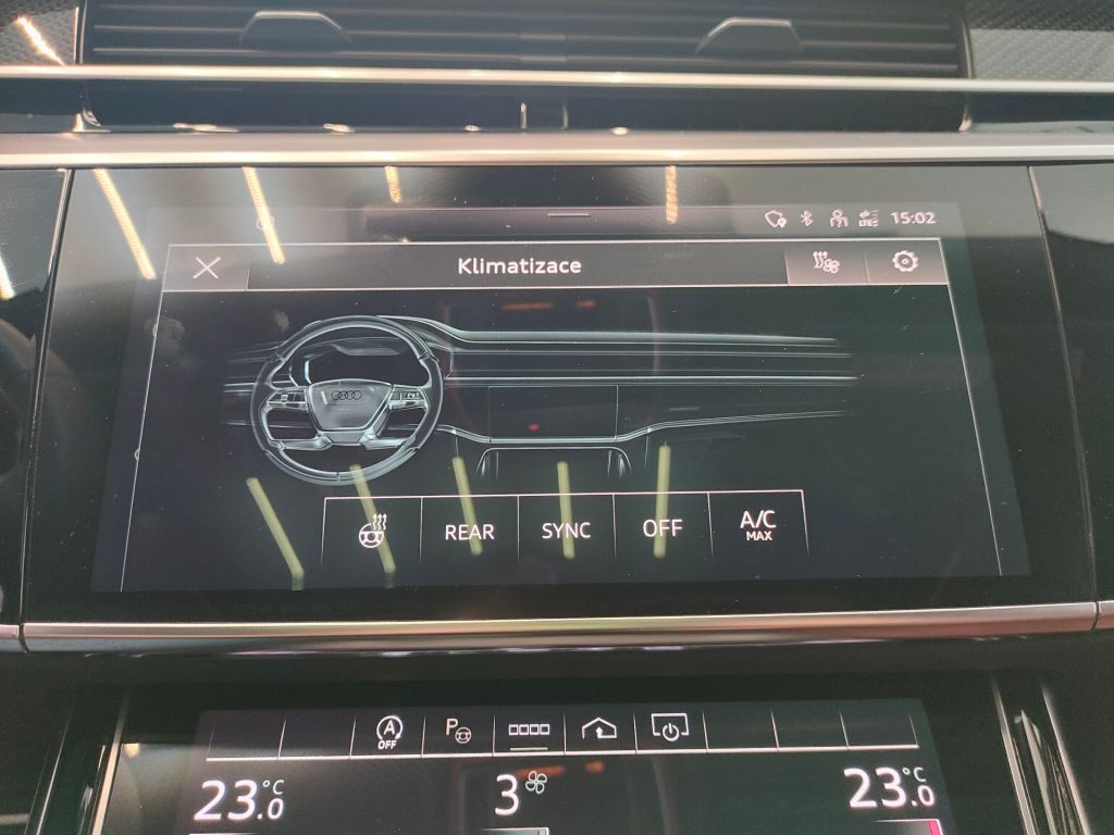 Audi S8 4.0 TFSI quattro (420kW/572k) Tiptronic