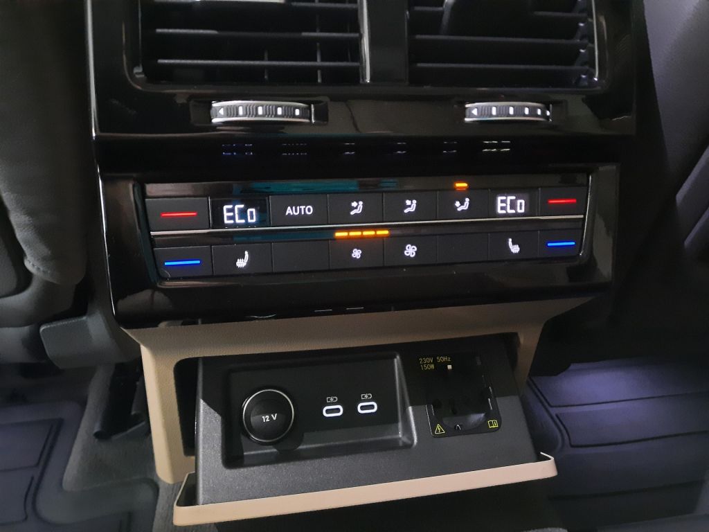 Volkswagen Touareg 3.0 TDI 4Motion (210kW286k) Tiptronic
