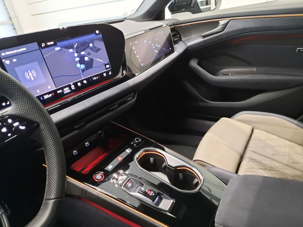 Audi A6 Avant 3.0 TFSI quattro (270kW/367k), S Tronic, S Line