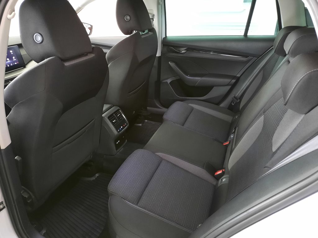 Škoda Octavia Combi 2.0 TDI (110kW/150k) DSG, Ambition