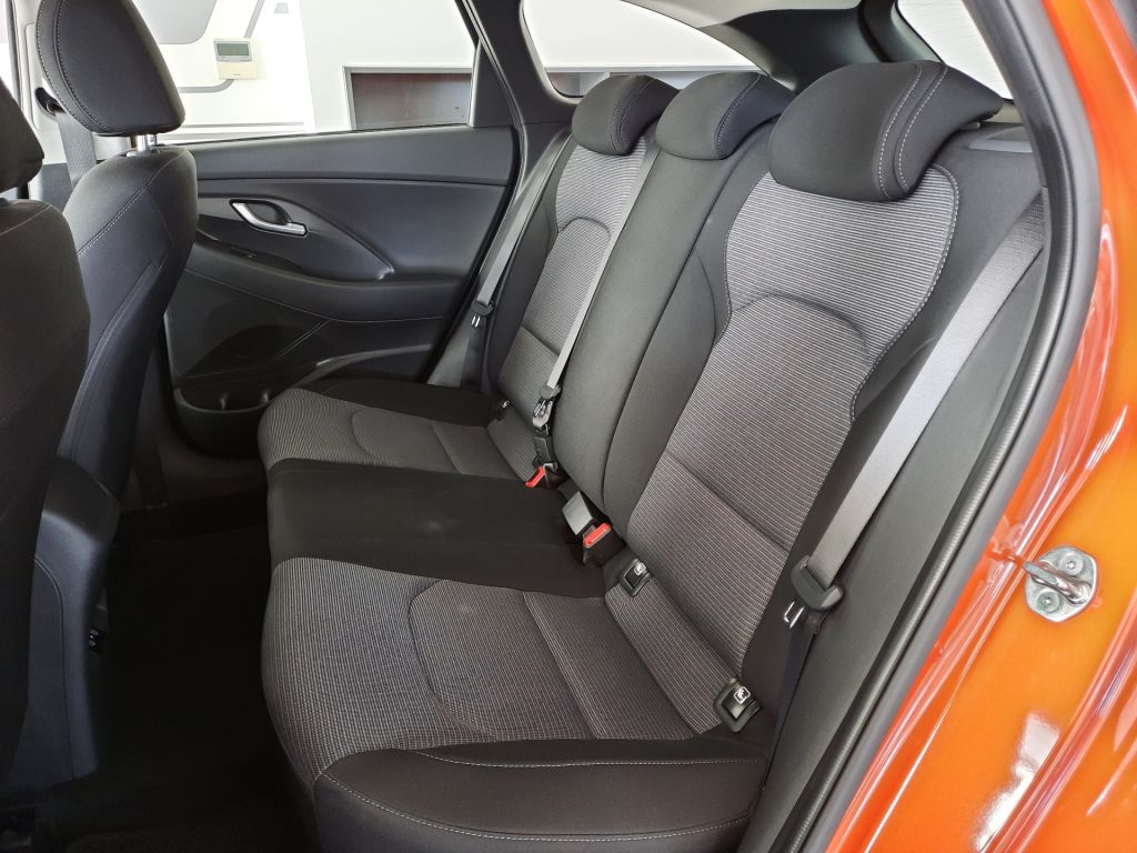 Hyundai i30 WG 1.5i (70kW/95k) Smart