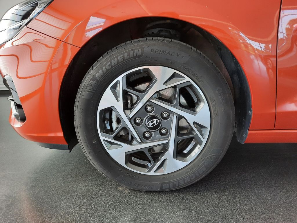 Hyundai i30 WG 1.5i (70kW/95k) Smart