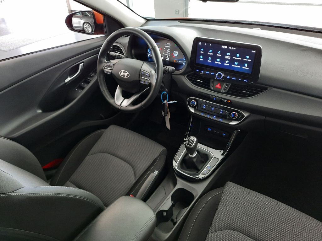 Hyundai i30 WG 1.5i (70kW/95k) Smart