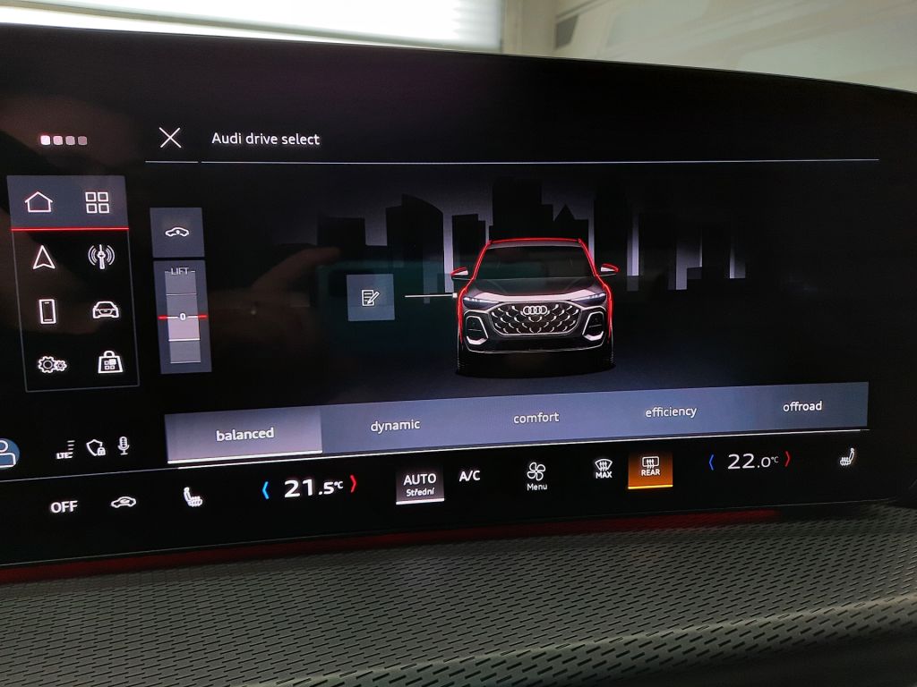 Audi Q5 2.0 TDI quattro (150kW/204k) STR, S line