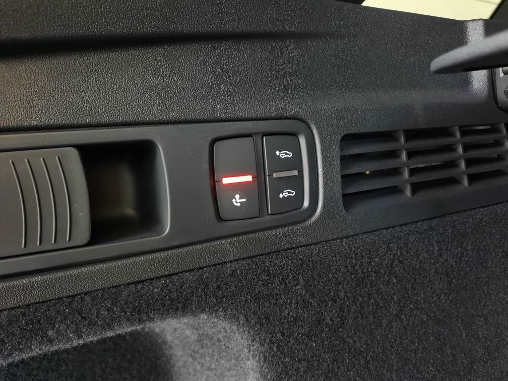 Audi Q5 2.0 TDI quattro (150kW/204k) STR, S line