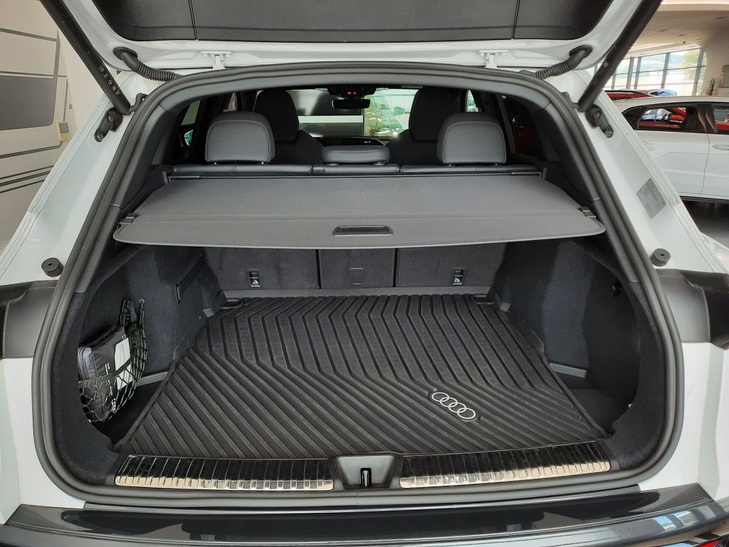 Audi Q5 2.0 TDI quattro (150kW/204k) STR, S line