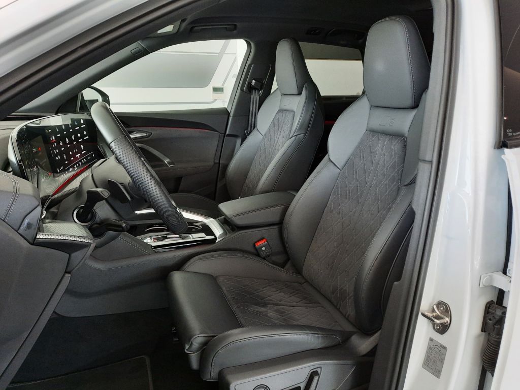 Audi Q5 2.0 TDI quattro (150kW/204k) STR, S line
