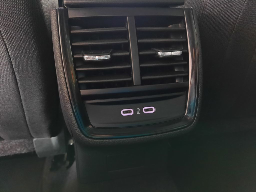 Škoda Kamiq 1.0 TSI (85kW/115k) Top Selection