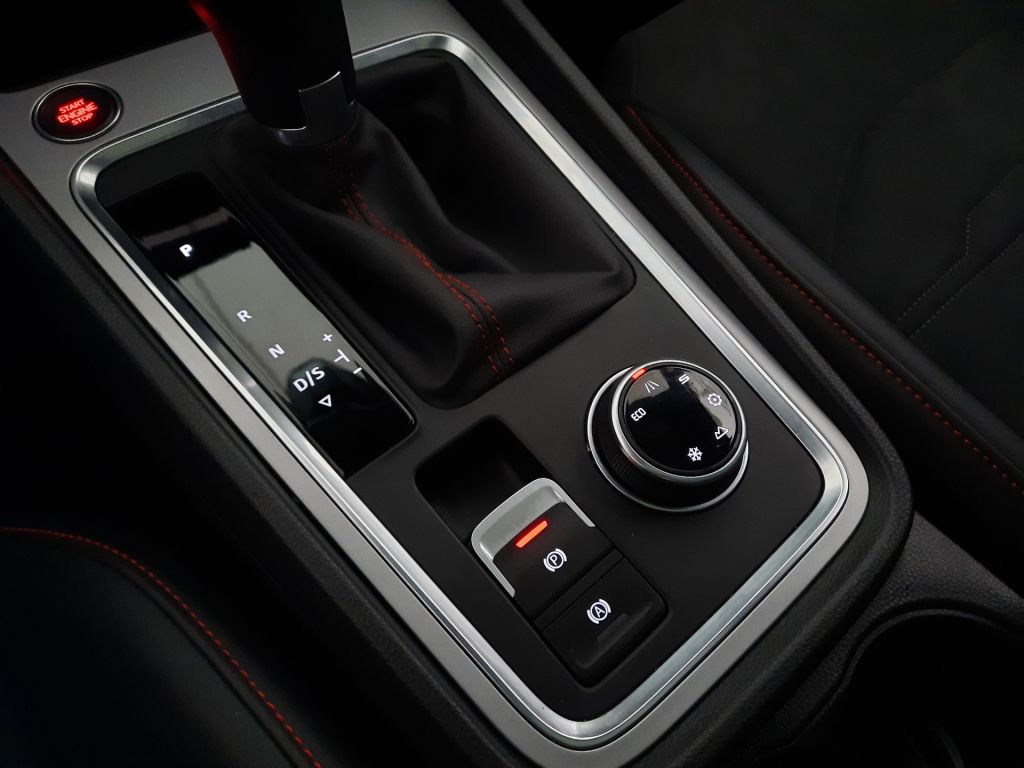 SEAT Ateca 2.0 TSI 4x4 (140kW/190k) DSG, FR-Line