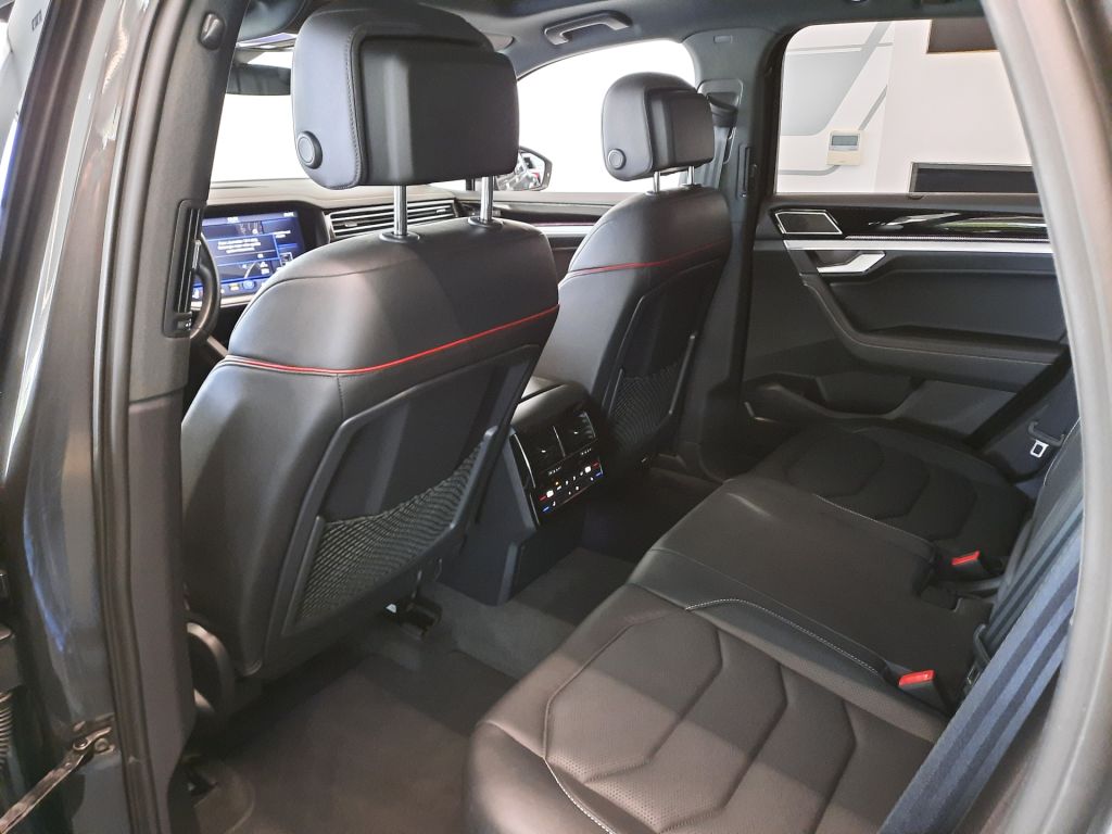 Volkswagen Touareg R-Line 3.0 TDI 4Motion Edition 20 (210kW/286k) Tiptronic