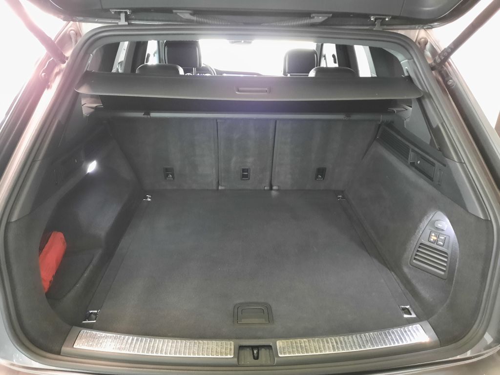 Volkswagen Touareg R-Line 3.0 TDI 4Motion Edition 20 (210kW/286k) Tiptronic