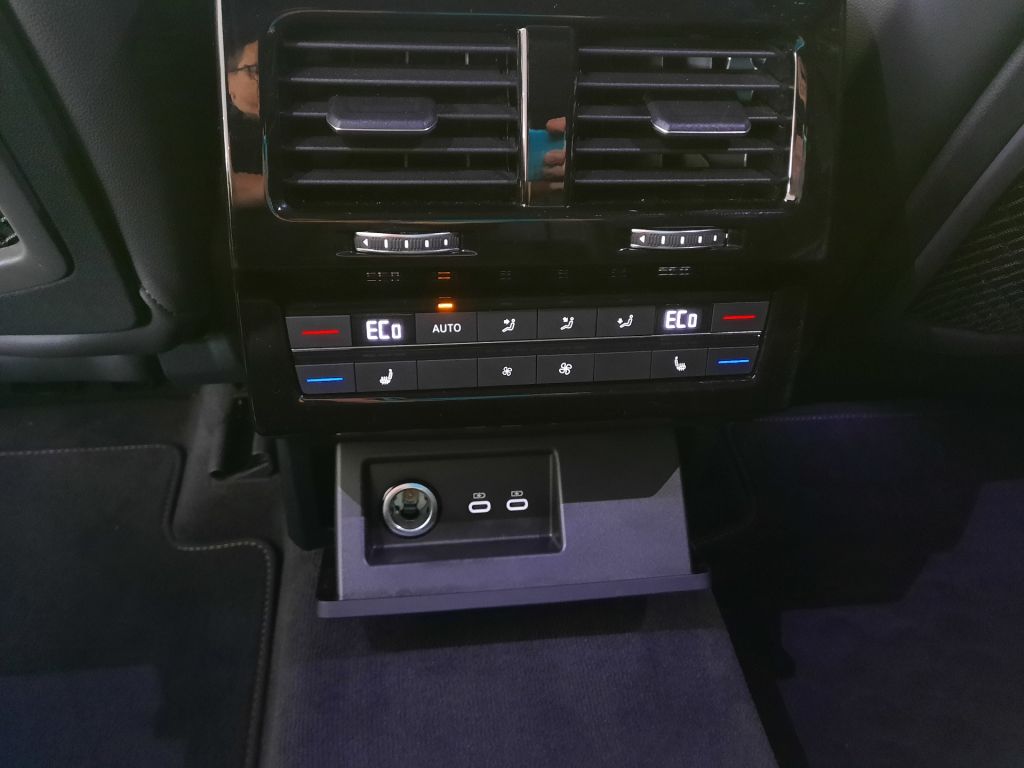 Volkswagen Touareg 3.0 TDI R-Line 4Motion (210kW/286k) Tiptronic