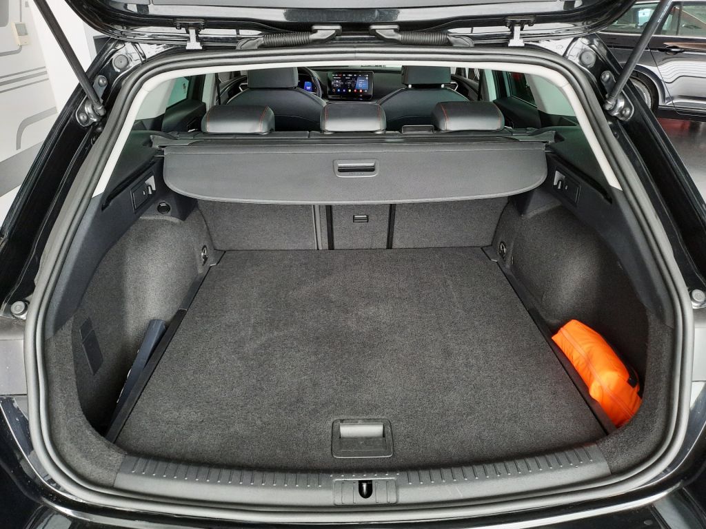 SEAT Leon SP 1.5 TSI (110kW/150k) DSG, FR