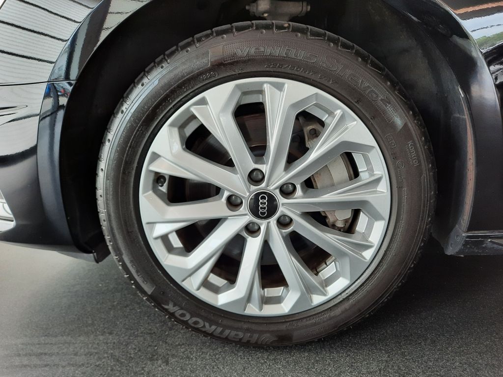 Audi A4 Avant 45 TFSI quattro (195kW/265k) S Tronic