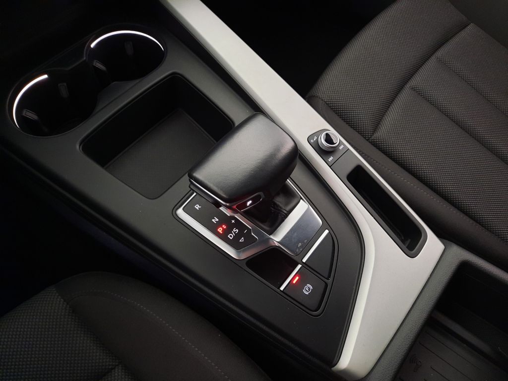 Audi A4 Avant 45 TFSI quattro (195kW/265k) S Tronic