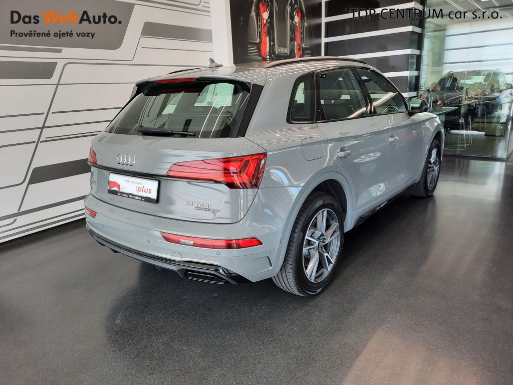 Audi Q5 45 TFSI quattro (195kW/265k) S line