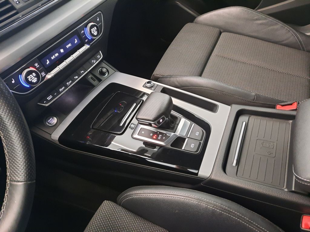 Audi Q5 45 TFSI quattro (195kW/265k) S line