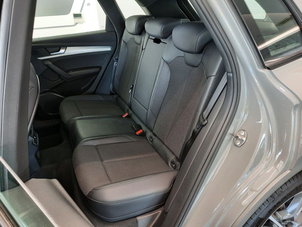 Audi Q5 45 TFSI quattro (195kW/265k) S line