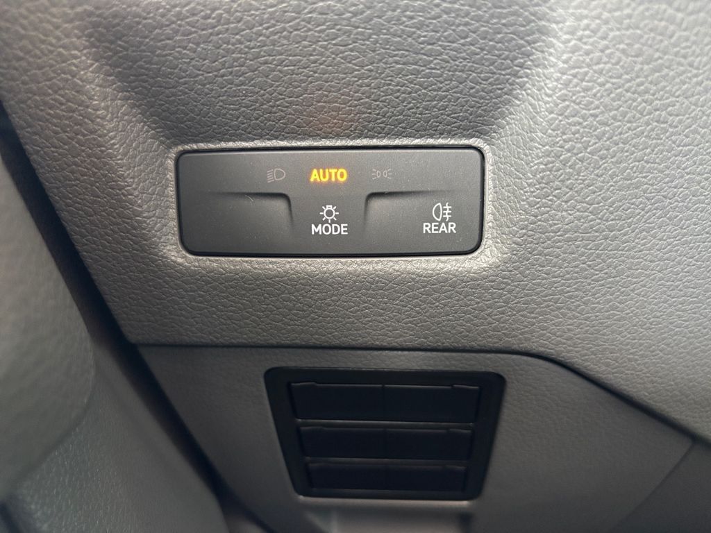 Volkswagen Crafter - skříňový vůz 2,0 TDI / 103 kW