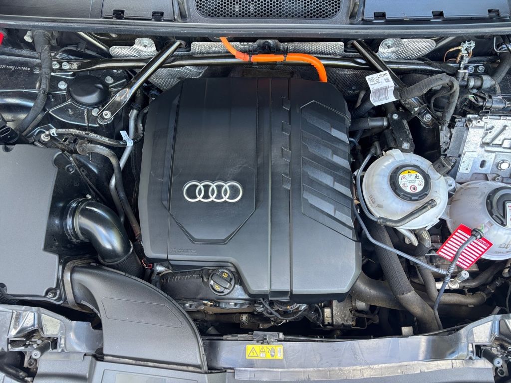 Audi Q5 2,0 TSI / 220 kW S LINE QUATTRO DSG PHEV