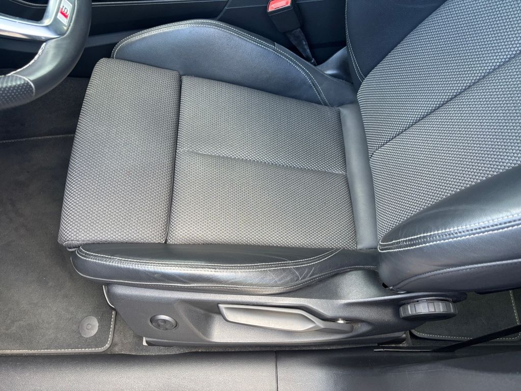 Audi Q5 2,0 TSI / 220 kW S LINE QUATTRO DSG PHEV