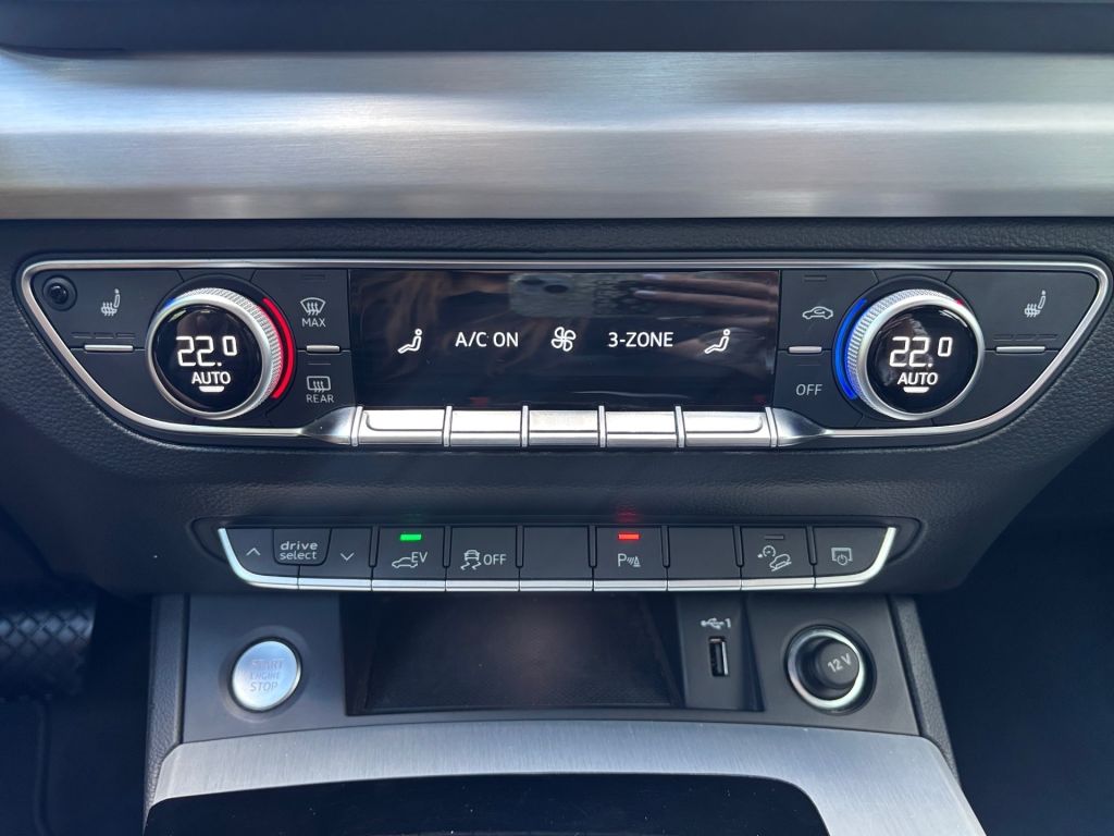 Audi Q5 2,0 TSI / 220 kW S LINE QUATTRO DSG PHEV