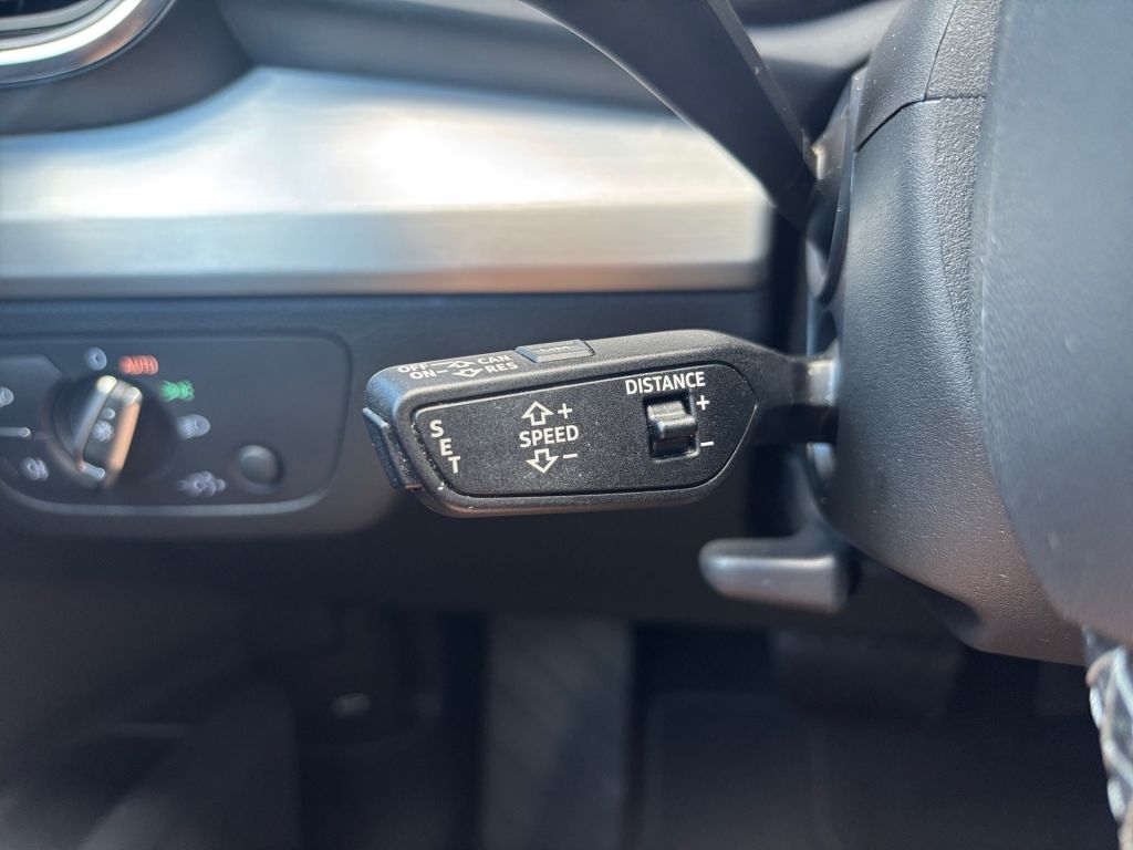 Audi Q5 2,0 TSI / 220 kW S LINE QUATTRO DSG PHEV