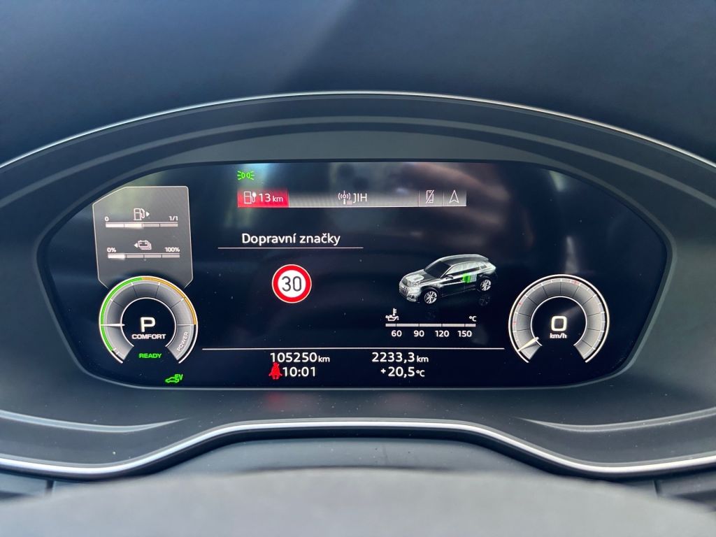 Audi Q5 2,0 TSI / 220 kW S LINE QUATTRO DSG PHEV