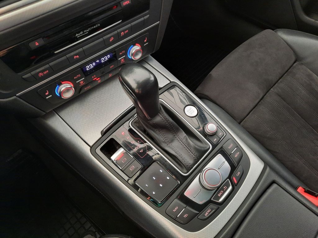 Audi A6 Allroad Quattro 3.0 TDI quattro (200kW/272k) S tronic