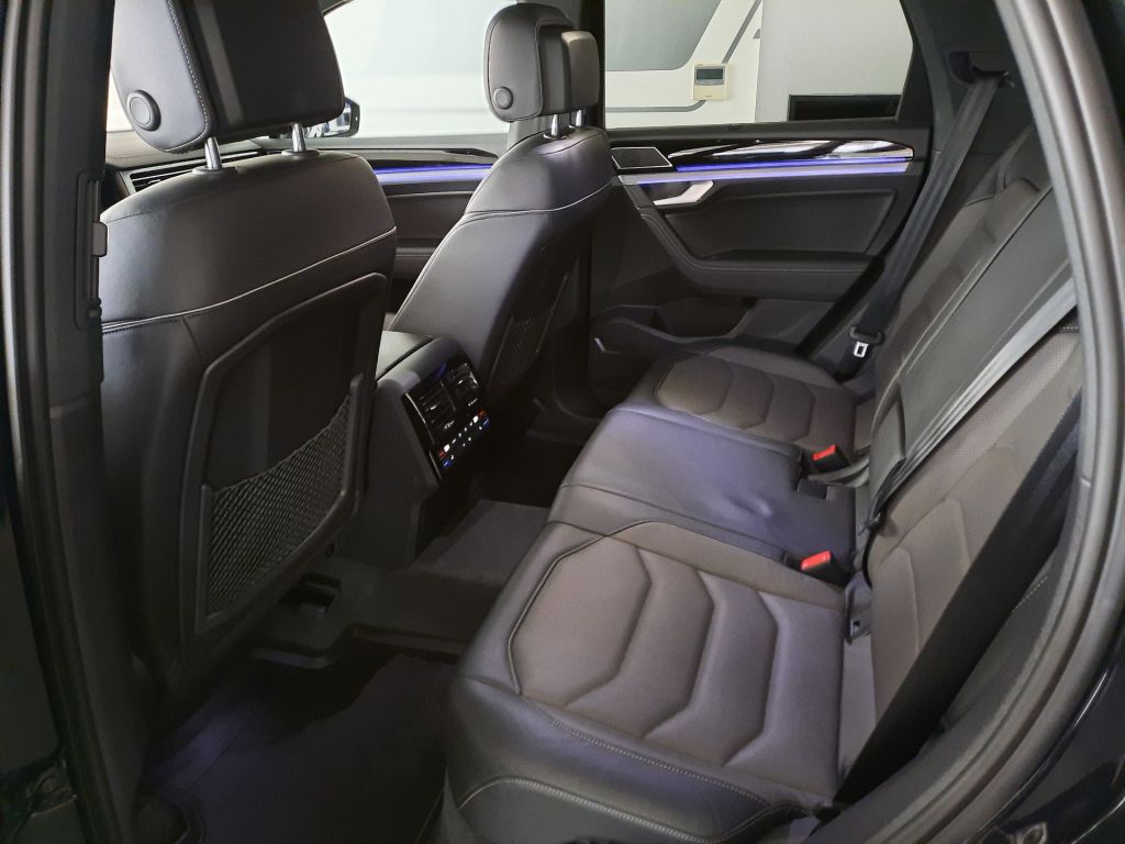 Volkswagen Touareg R-Line 3.0 TDI (210kW/286k) Tiptronic