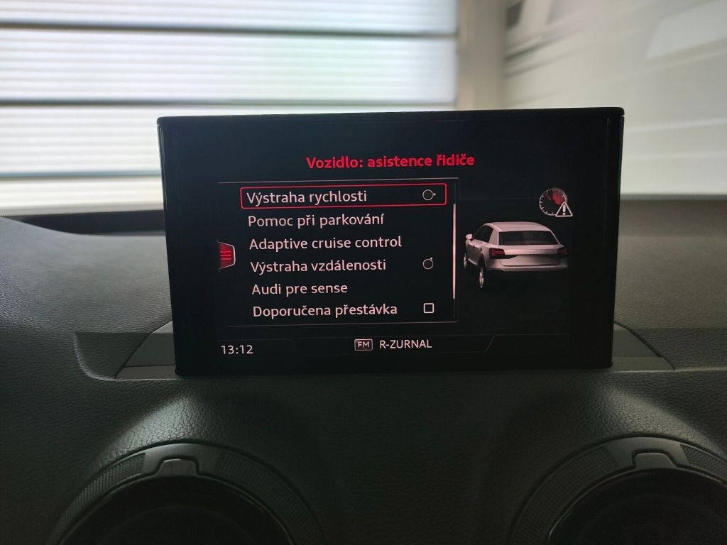 Audi Q2 35 TDI (110kW/150k) S tronic, S line