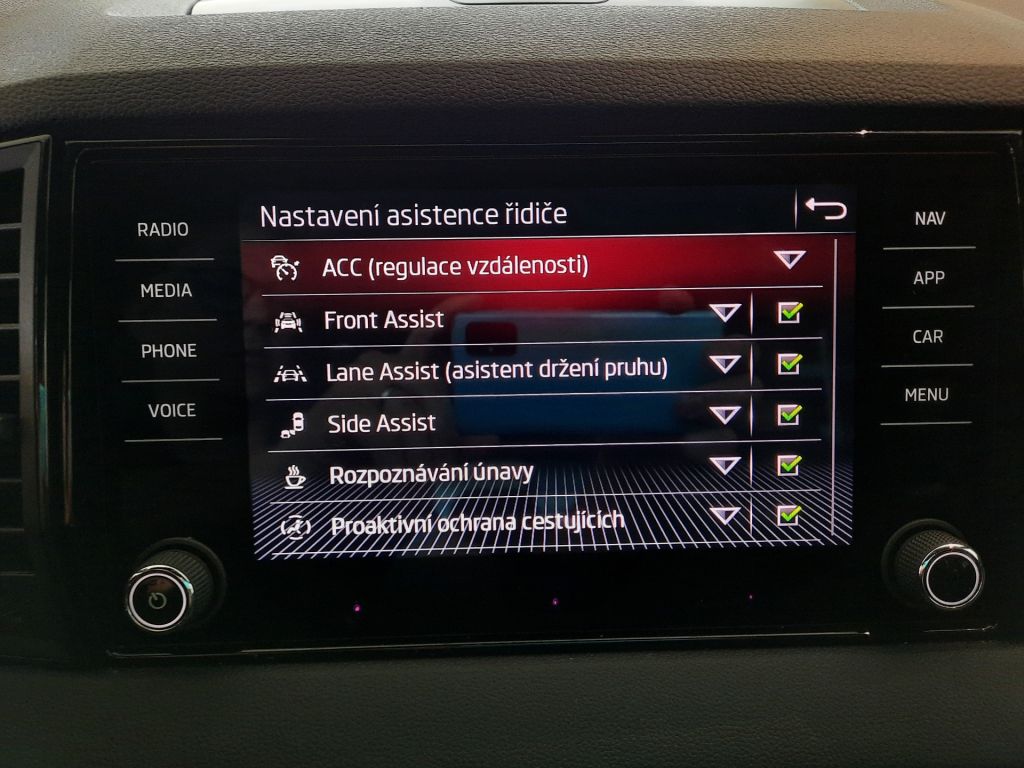 Škoda Karoq Sportline 1.5 TSI (110kW/150k)
