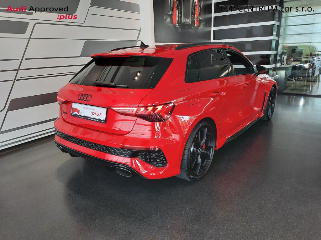 Audi RS3 Sportback 2.5 TFSI quattro (294kW/400k)