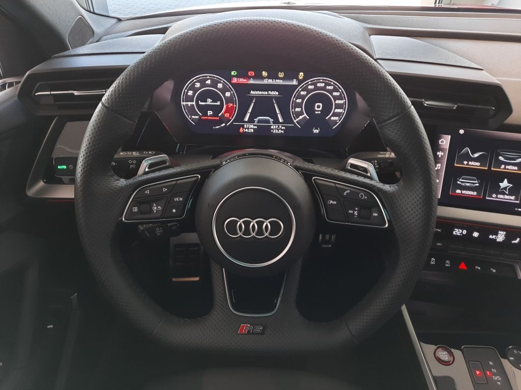 Audi RS3 Sportback 2.5 TFSI quattro (294kW/400k)