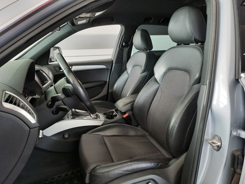Audi Q5 2.0 TDI quattro (140kW/190k) S tronic, S line