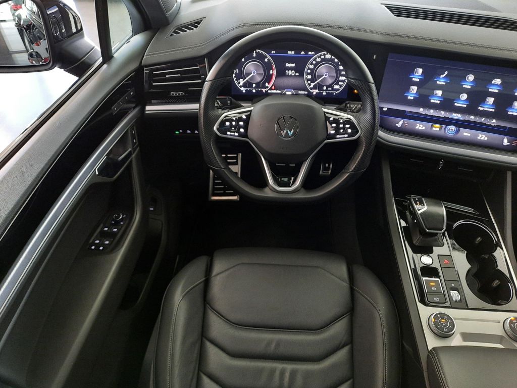 Volkswagen Touareg R-Line 3.0 TDI 4Motion (210kW/285k) Tiptronic