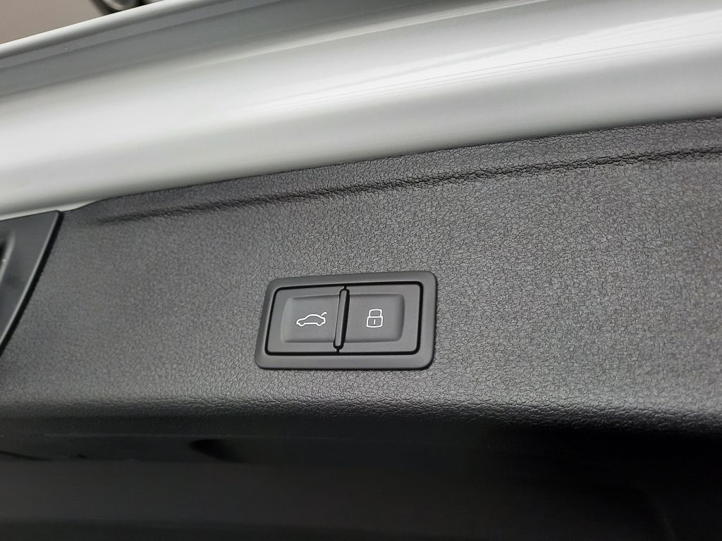 Audi A4 Avant 40 TDI quattro (150kW/204k) S tronic, S line