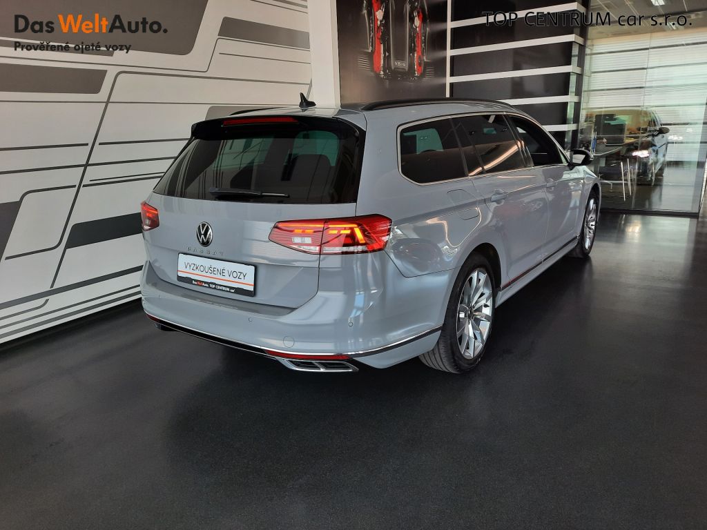 Volkswagen Passat Variant R-Line 2.0 TDI (147kW/200k) DSG