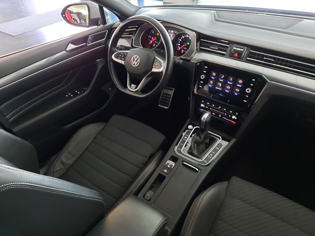 Volkswagen Passat Variant R-Line 2.0 TDI (147kW/200k) DSG
