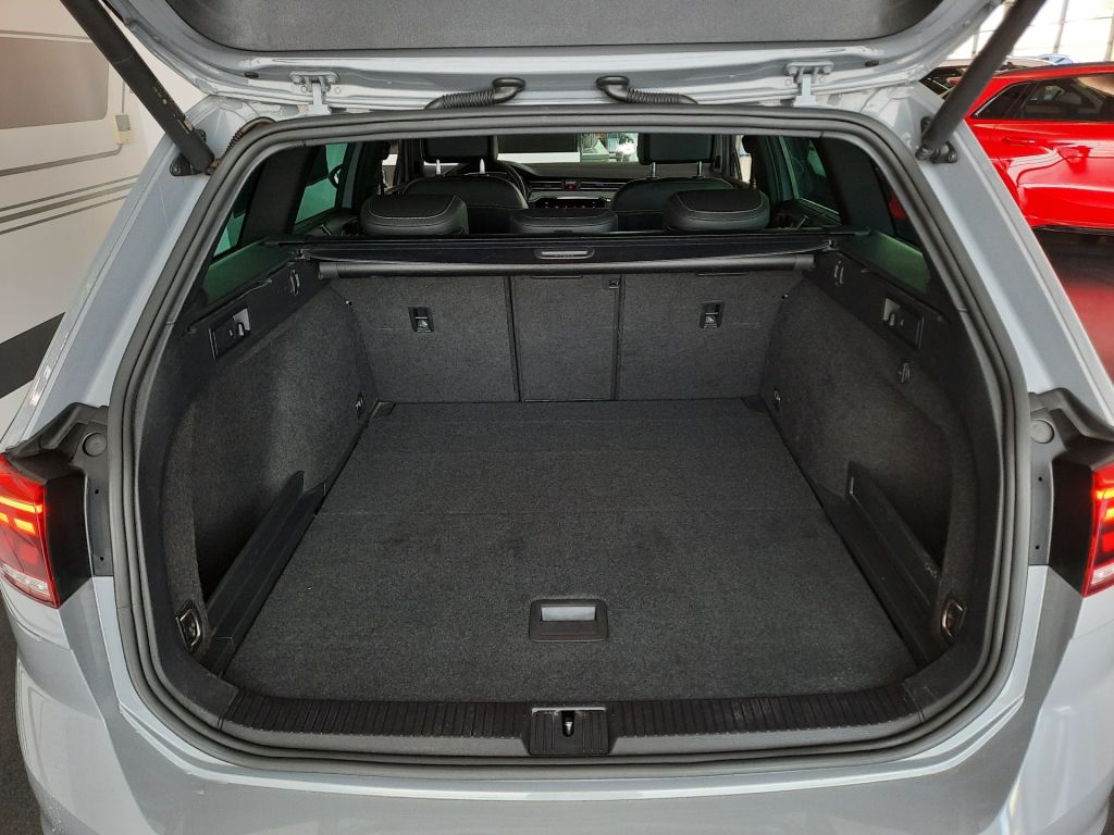 Volkswagen Passat Variant R-Line 2.0 TDI (147kW/200k) DSG