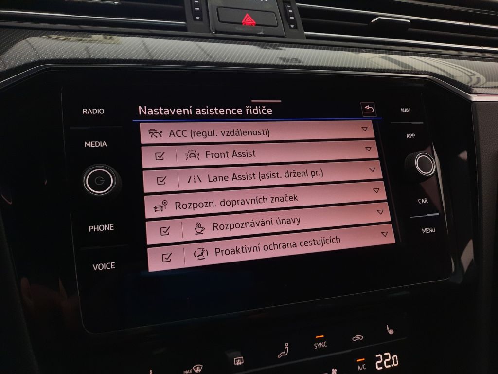 Volkswagen Passat Variant R-Line 2.0 TDI (147kW/200k) DSG