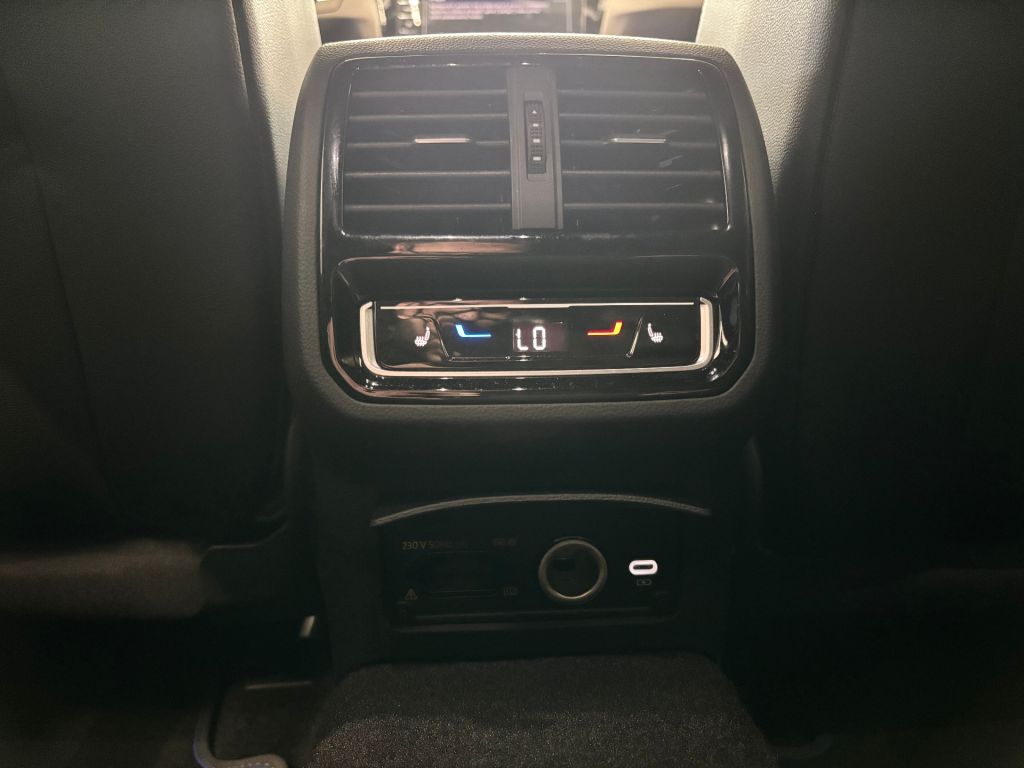 Volkswagen Arteon Shooting Brake R 2.0 TSI 4Motion (235kW/320k) DSG