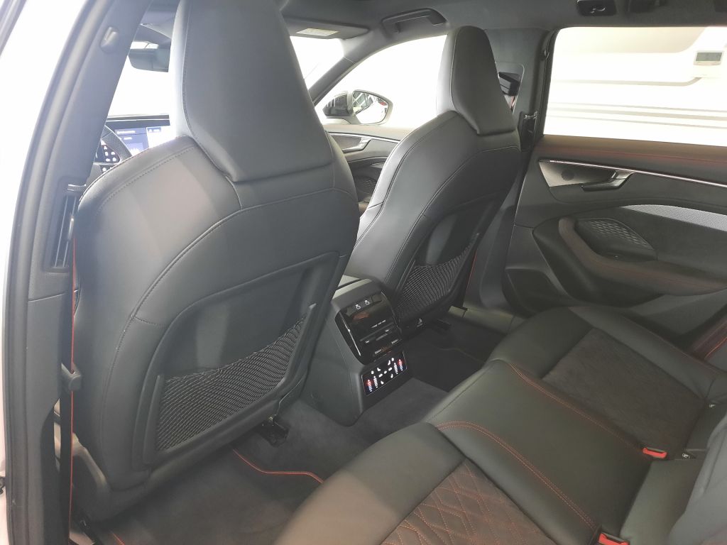 Audi A6 Avant S-Line 3.0 TFSI quattro (270kW/367k) STR