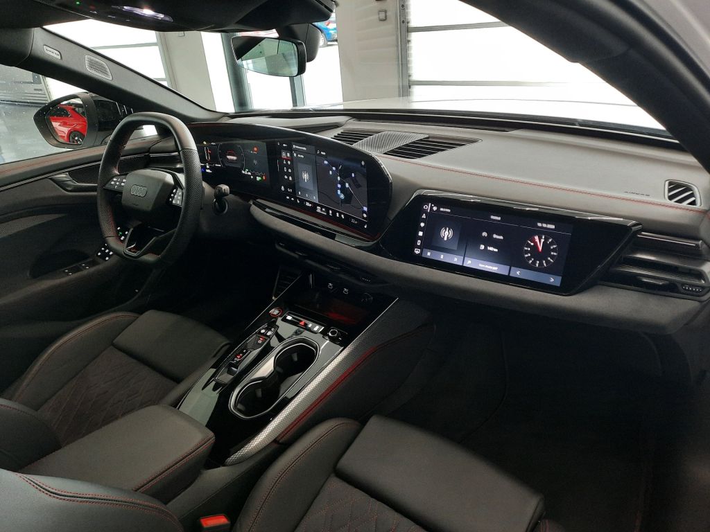Audi A6 Avant S-Line 3.0 TFSI quattro (270kW/367k) STR