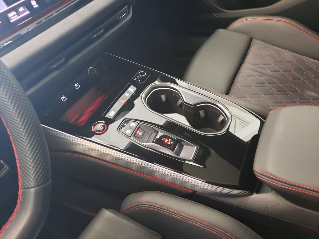 Audi A6 Avant S-Line 3.0 TFSI quattro (270kW/367k) STR