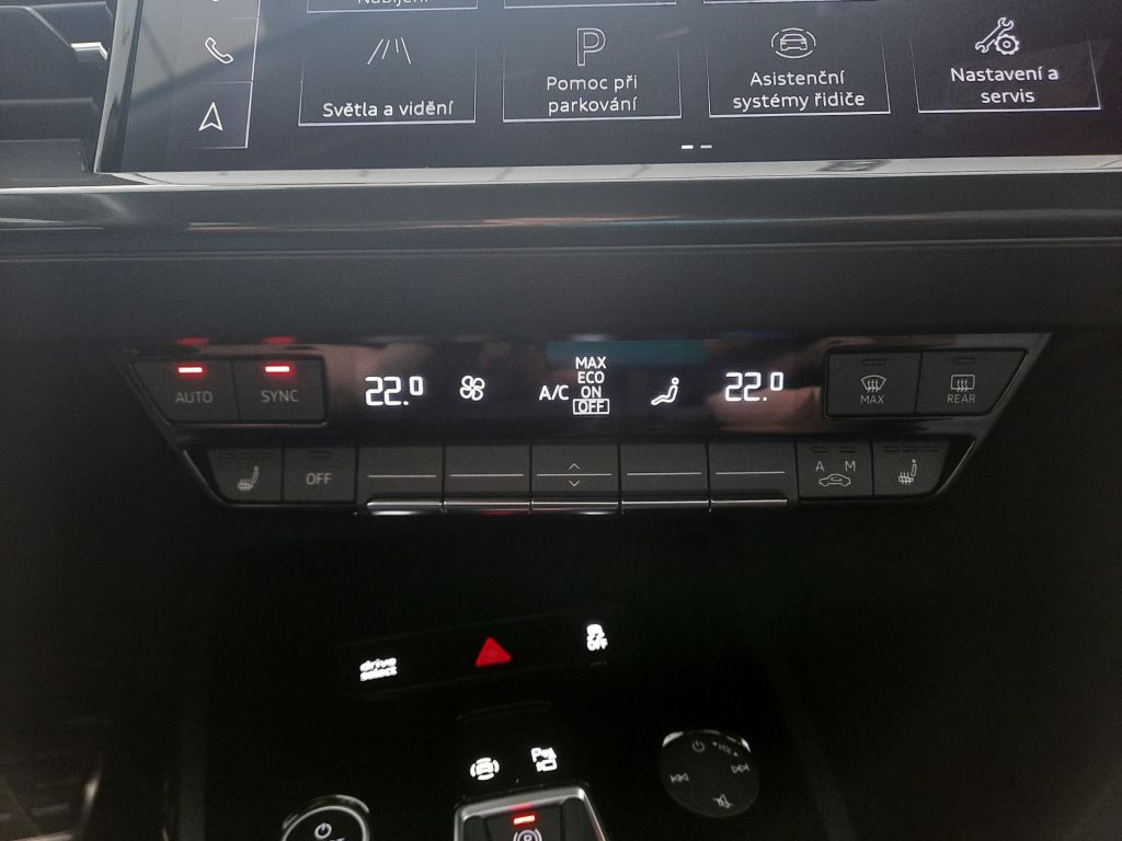 Audi Q4 e-tron 40 Sportback (150kW/204k)