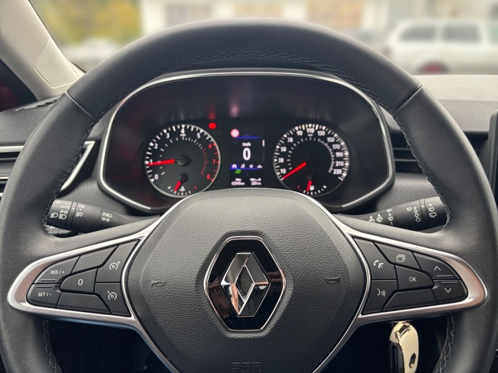 Renault Clio 1.0 TCe / 74 kW Intens